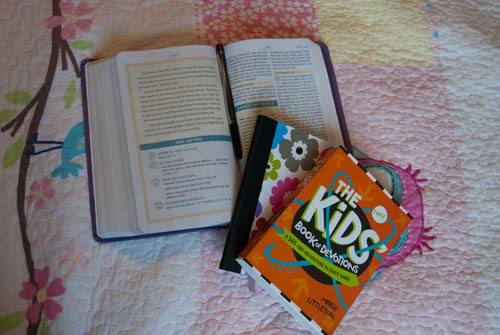 Book Review {The Kid’s Book of Devotions: A 365 Day Adventure in God’s Word by Mark Littleton}